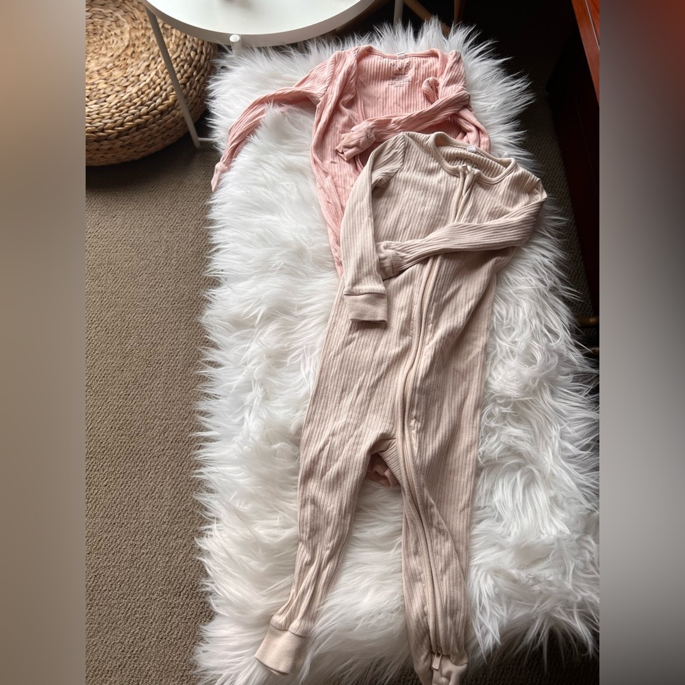 Kids Ribbed Long-Sleeve Footed Pajama - Pink & Blush